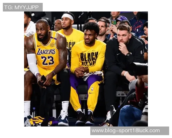 詹姆斯缺阵湖人急需艾顿挺身而出助力球队重振士气 詹姆斯缺阵湖人急需艾顿挺身而出助力球队重振士气